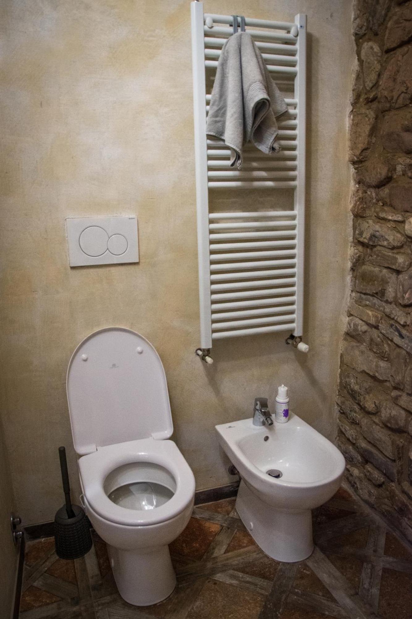 RossenaIl Nido Di Matilde _Monolocale Design Sul Fiume_公寓 外观 照片